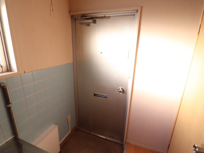 玄関 五島マンション