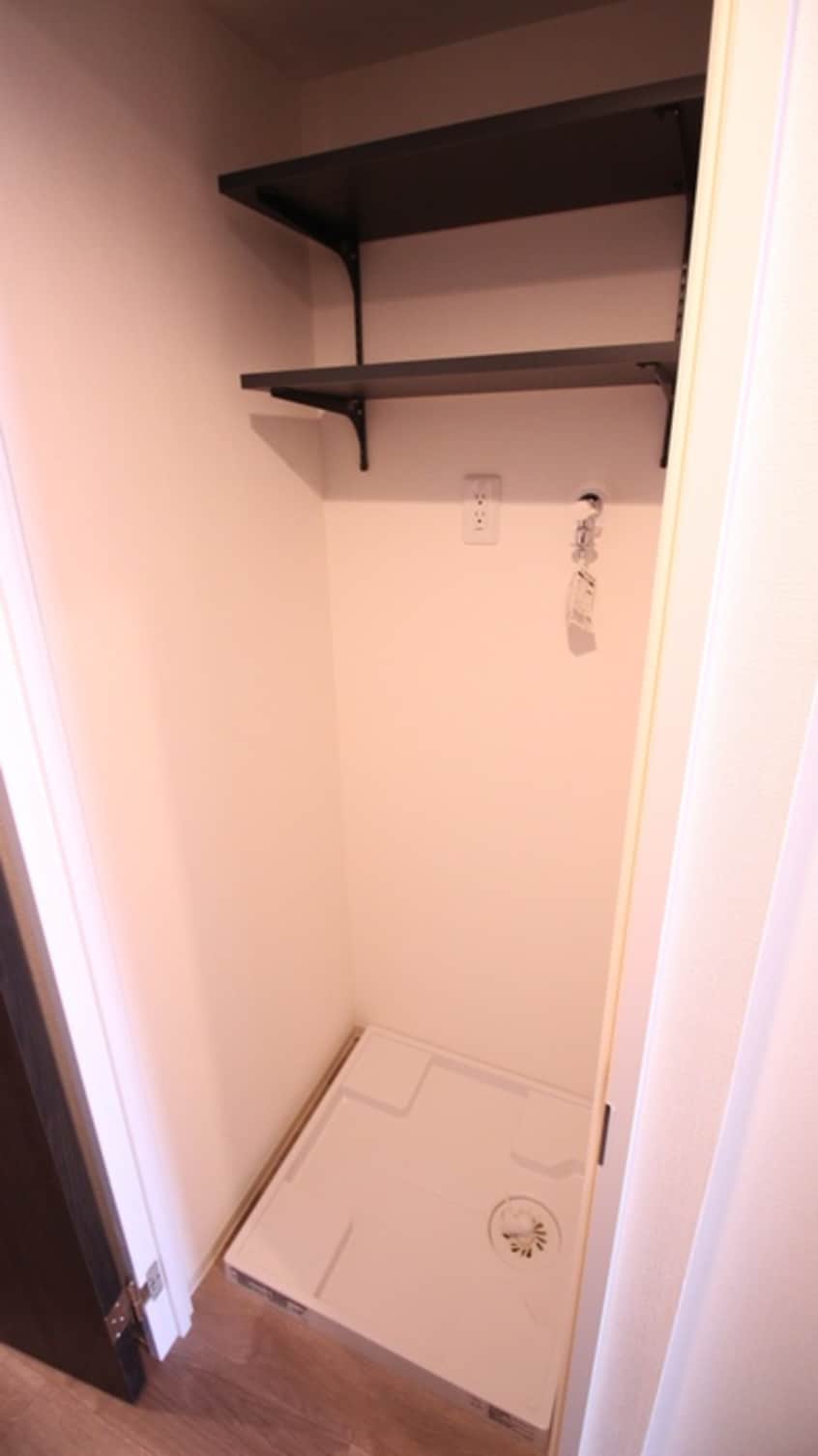 洗濯機置場 シーズンフラッツ阿波座