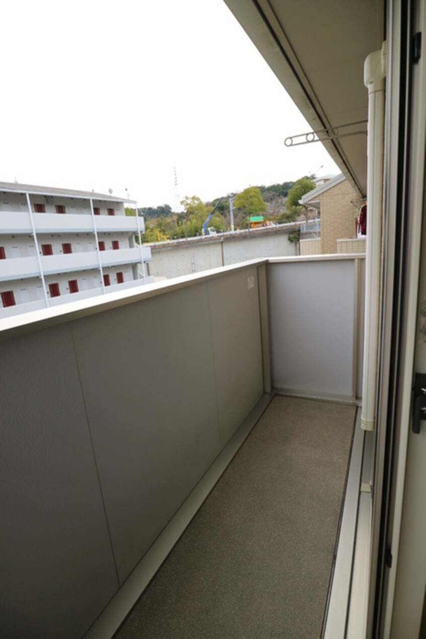 ベランダ・バルコニー ファミ－ルコ－ト名谷