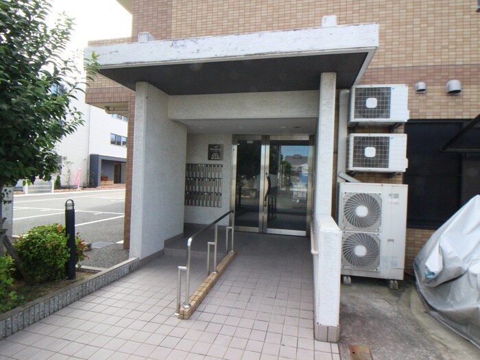 エントランス部分 ラ・マルガリ－タ