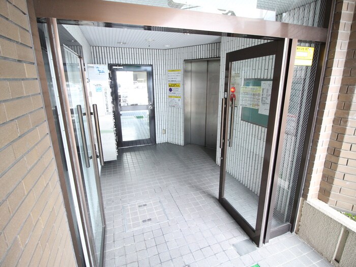 エントランス部分 新北野プラザ