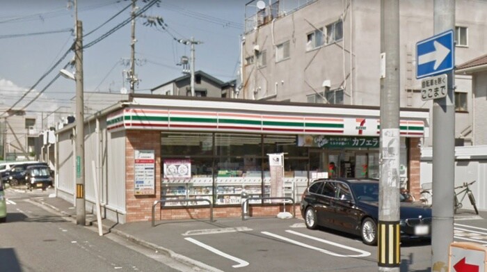 セブンレブン堺大浜南町２丁店(コンビニ)まで450m カーサ彦