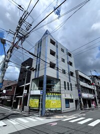 モア西洞院