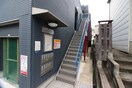 エントランス部分 LISソフィア大東
