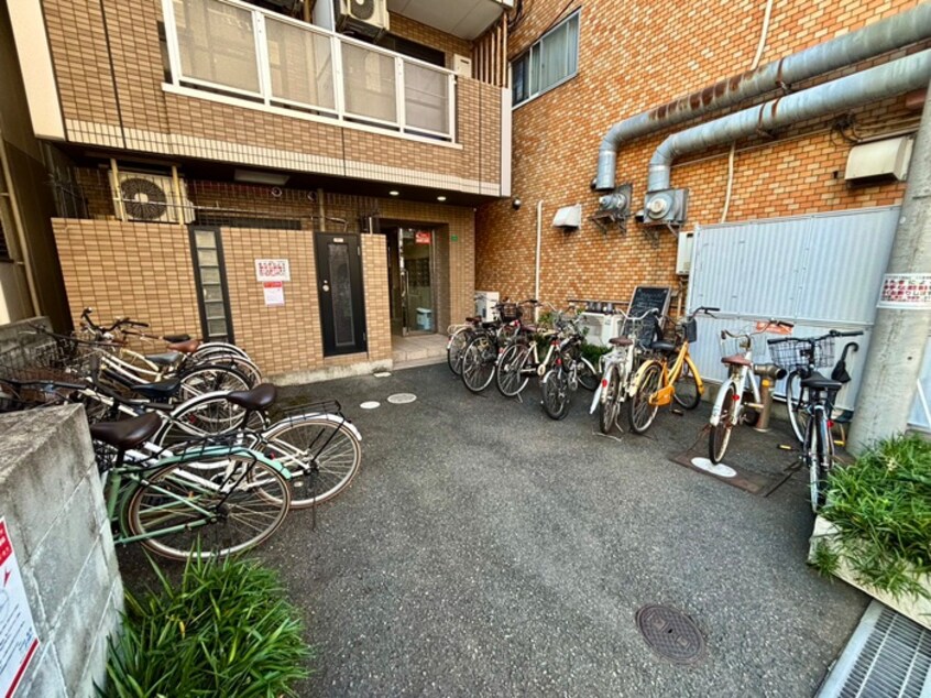 駐輪場 ハイツペガサス西田辺
