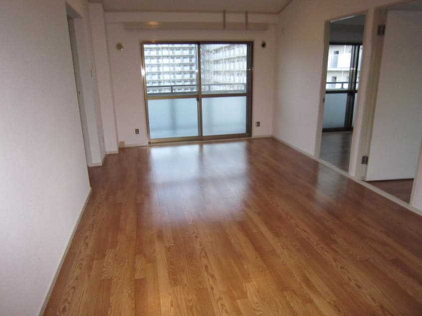 居室 緑地公園第３千里ハイツ