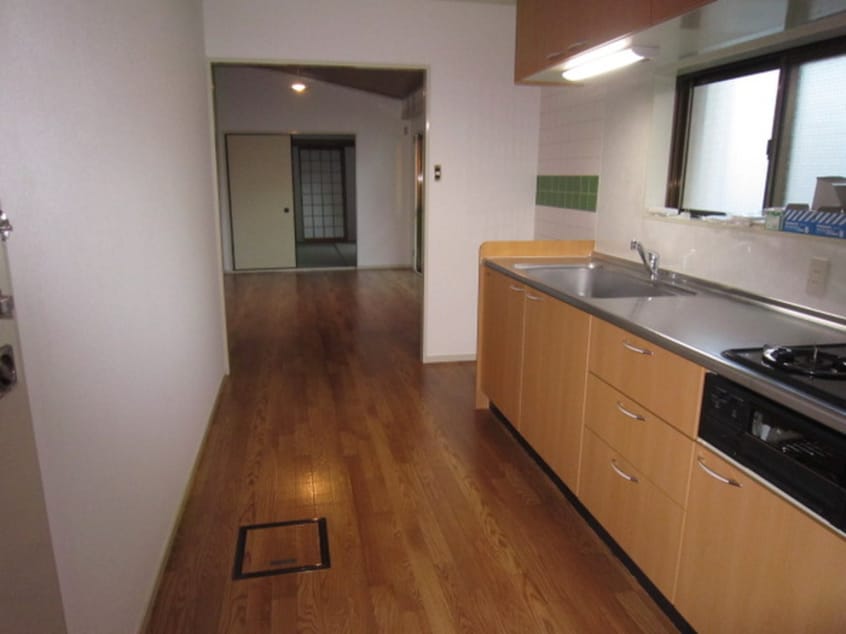 キッチン 緑地公園第３千里ハイツ