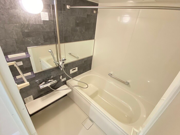 バス／シャワールーム等 Palais Poire　A棟