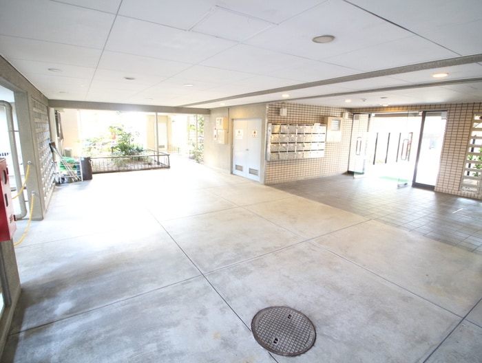 エントランス部分 メゾン秋永