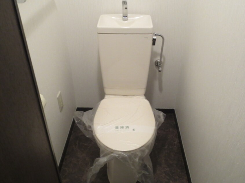 トイレ メゾン秋永