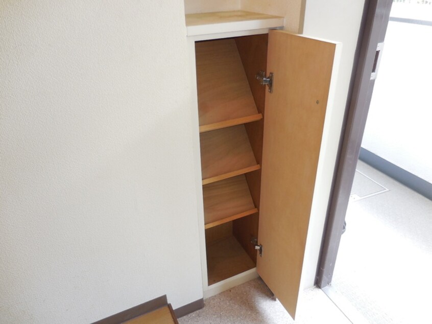 靴箱 朝日が丘尾田ハイツ