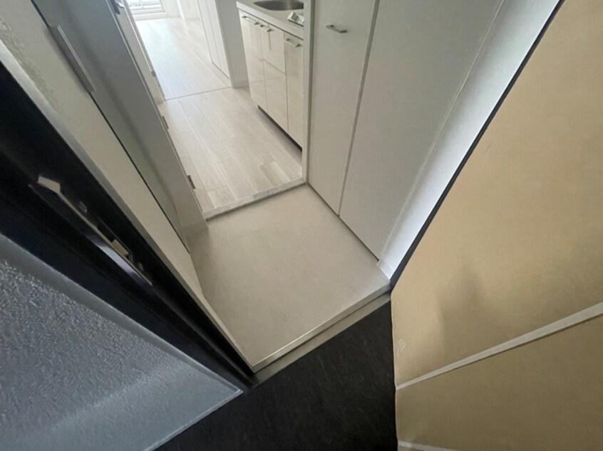 玄関 ｴｽﾘｰﾄﾞ神戸兵庫駅ﾐｯﾄﾞﾎﾟｰﾄ