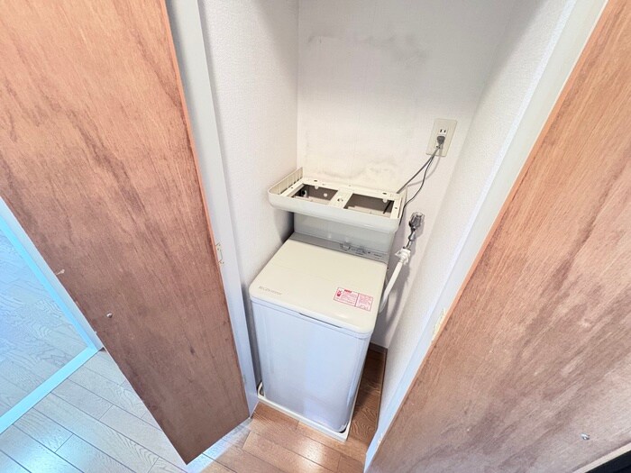 洗濯機置場 ラ・テ－ル西田弐番館