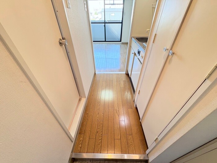 廊下 ラ・テ－ル西田弐番館