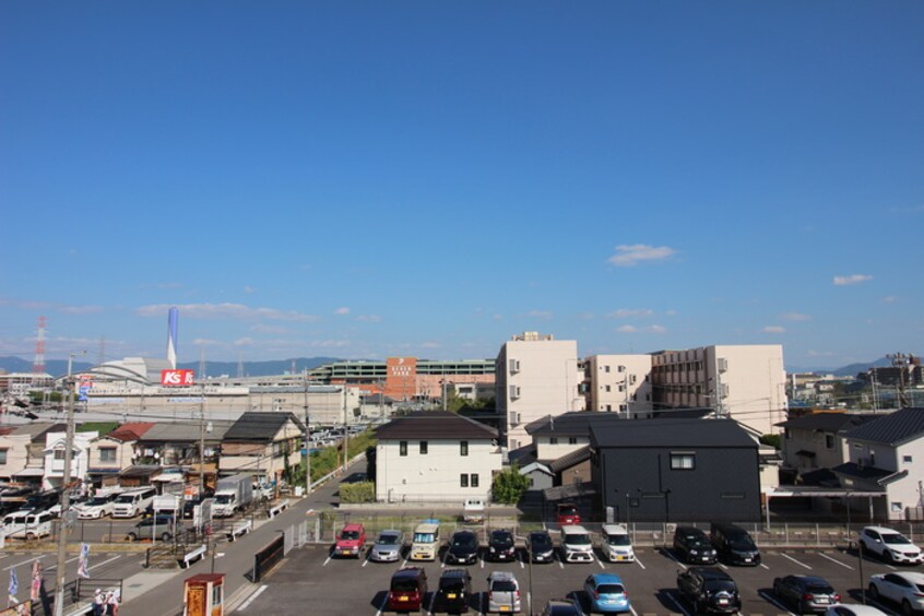 室内からの展望 ラ・テ－ル西田弐番館