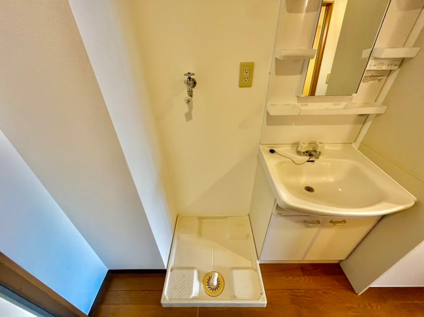 洗濯機置場 viLLKei（ヴィラケイ）