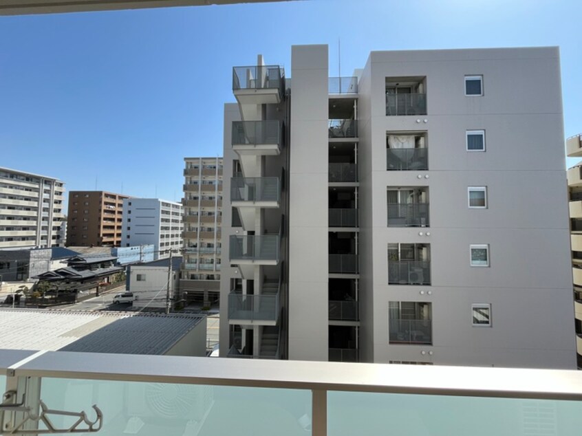 室内からの展望 スプランディッド江坂Ⅲ