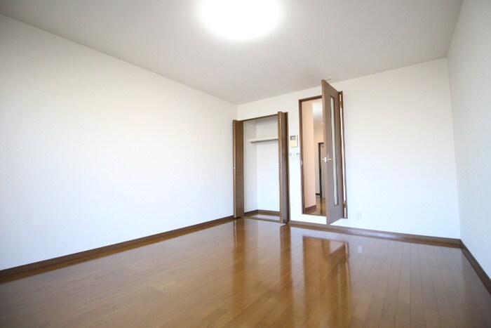 居室 アンプル－ルフェ－ルヴェルジュ