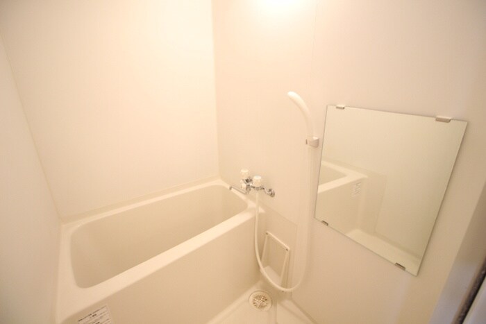 バス／シャワールーム等 アンプル－ルフェ－ルヴェルジュ