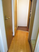 玄関 ｴｽﾃﾑｺｰﾄ新大阪Ⅲｽﾃｰｼｮﾝﾌﾟﾗｻﾞ