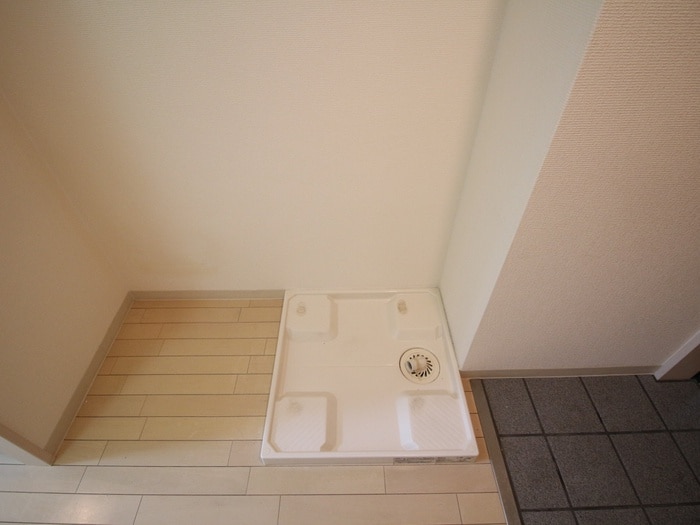 洗濯機置場 ｱｸﾛｽ神戸住吉ｽﾃｰｼｮﾝﾌﾛﾝﾄ（603）