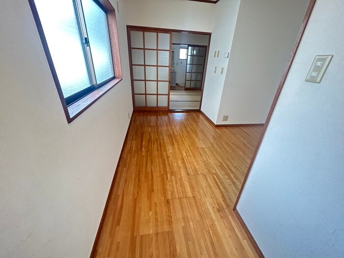 内観写真 ジャスト川部