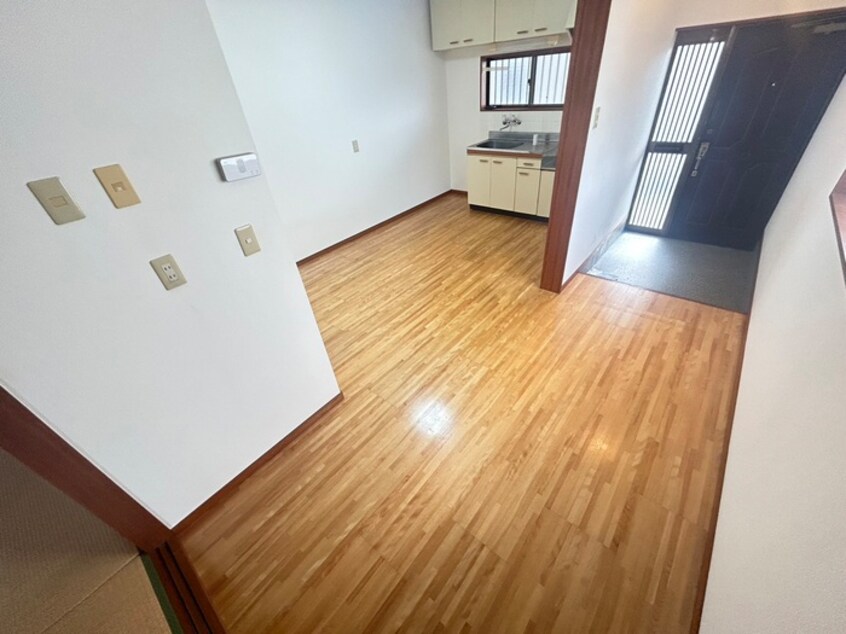 居室 ジャスト川部