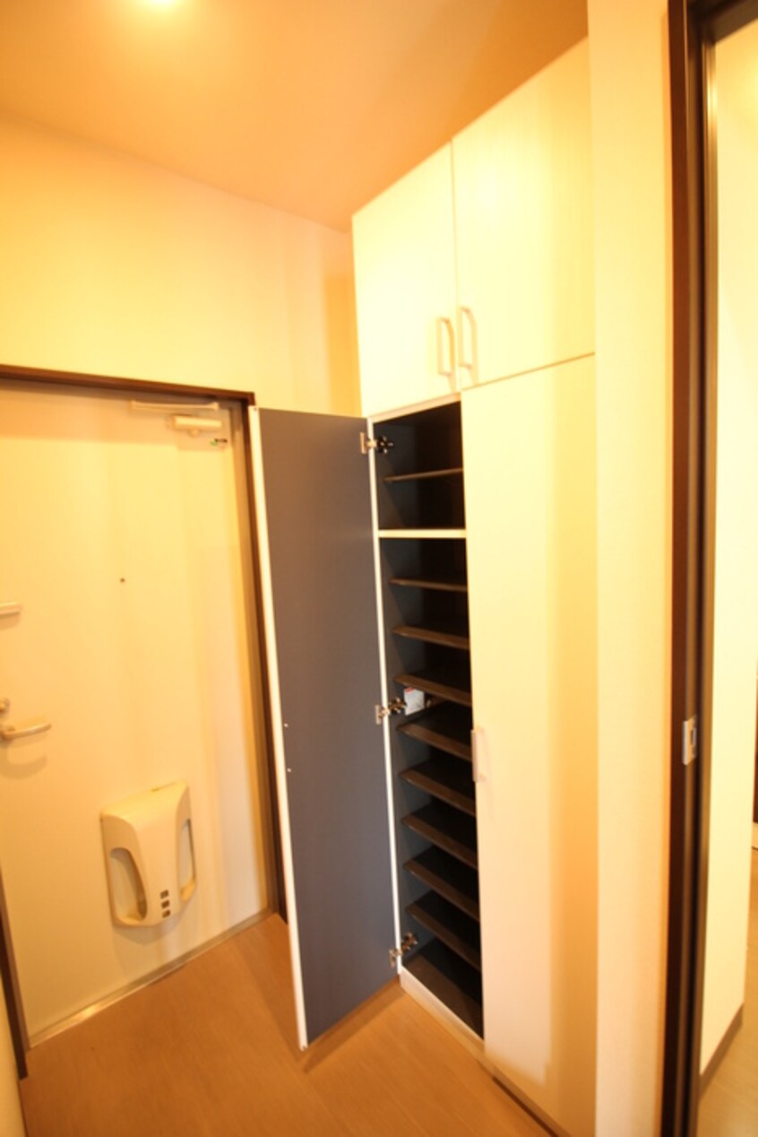 靴箱 ルネスプランド－ル守口