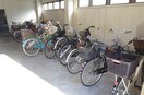 駐輪場 フリーダム中村