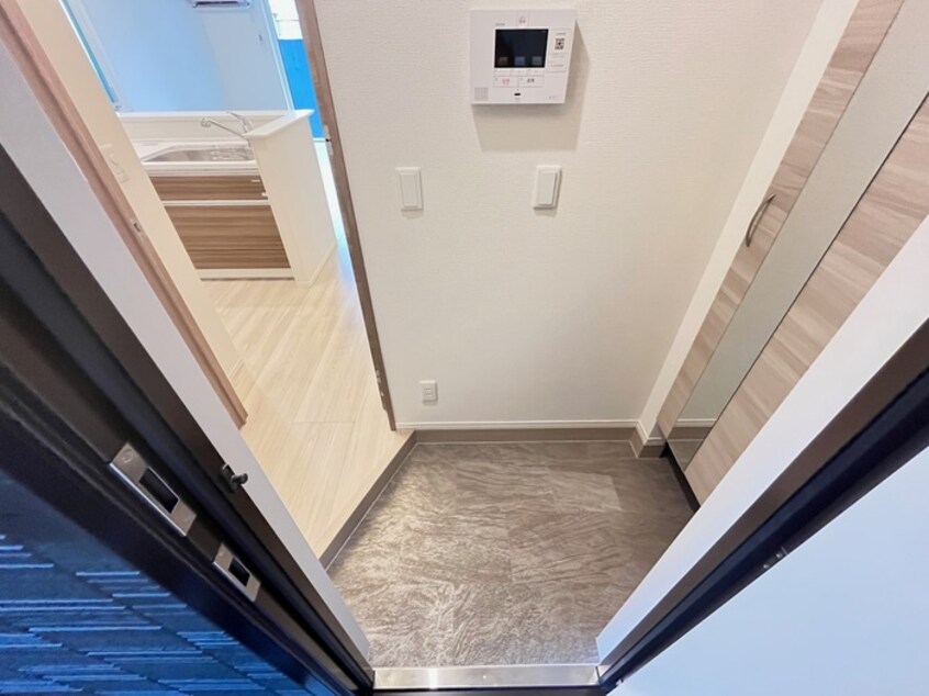 玄関 Ｄ-ｒｅｓｉｄｅｎｃｅ石橋