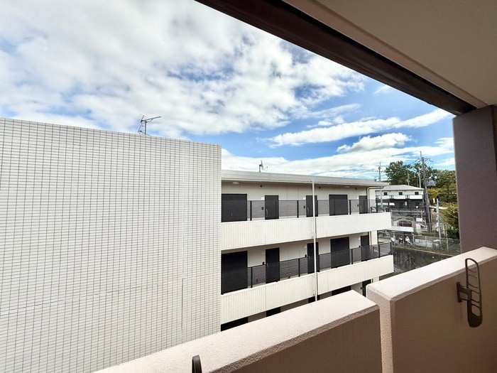 室内からの展望 石塚ハイム