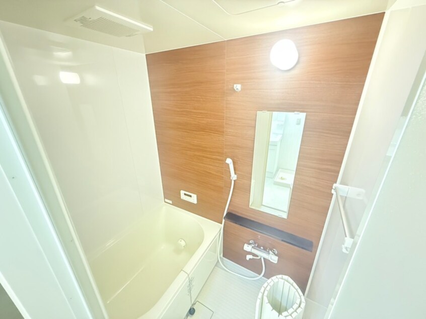 バス／シャワールーム等 ラヴェ－ル東洋