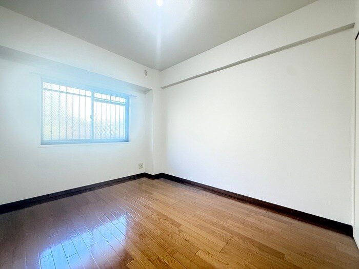 居室 ラヴェ－ル東洋