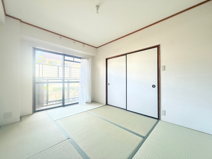 居室 ラヴェ－ル東洋