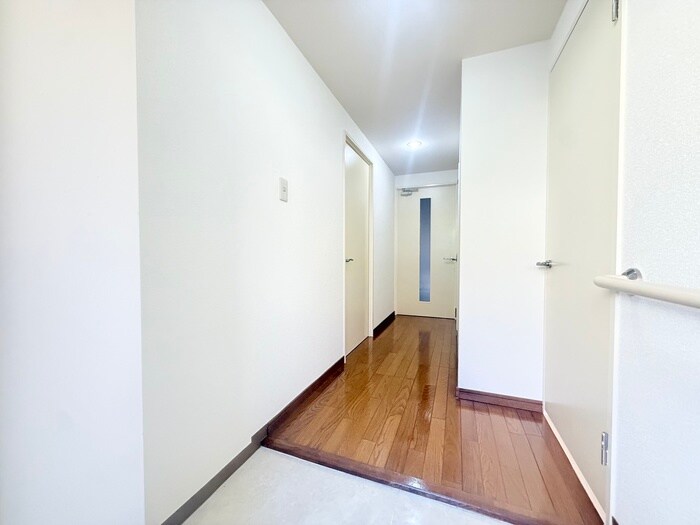 廊下 ラヴェ－ル東洋