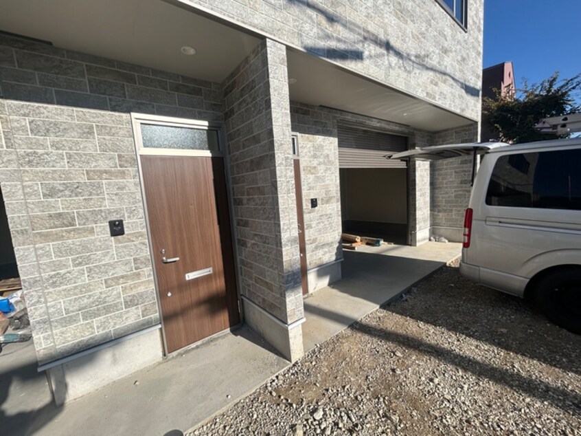 エントランス部分 仮)Casa Garage外院