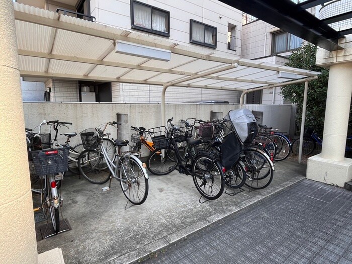 駐輪場 サンパレス２１尼崎