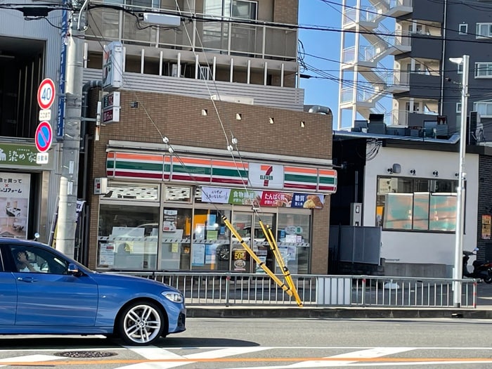 セブンイレブン(コンビニ)まで700m Neo GALANTE