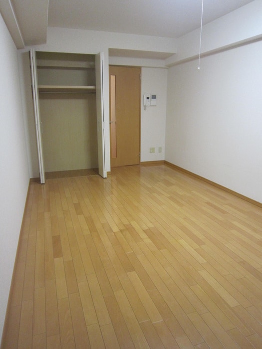 居室 レジディア三宮東