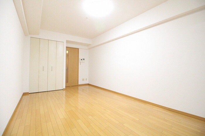 居室 レジディア三宮東