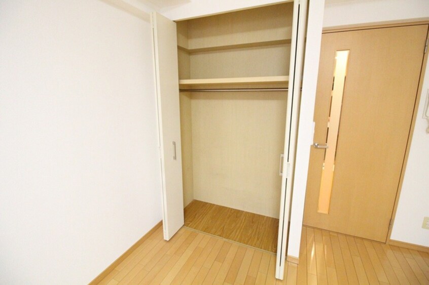 収納 レジディア三宮東