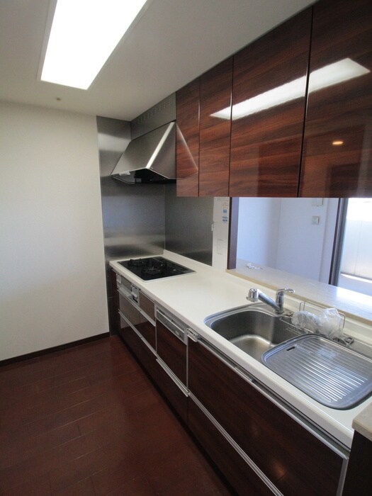 キッチン エステムコ－ト香里園(612)