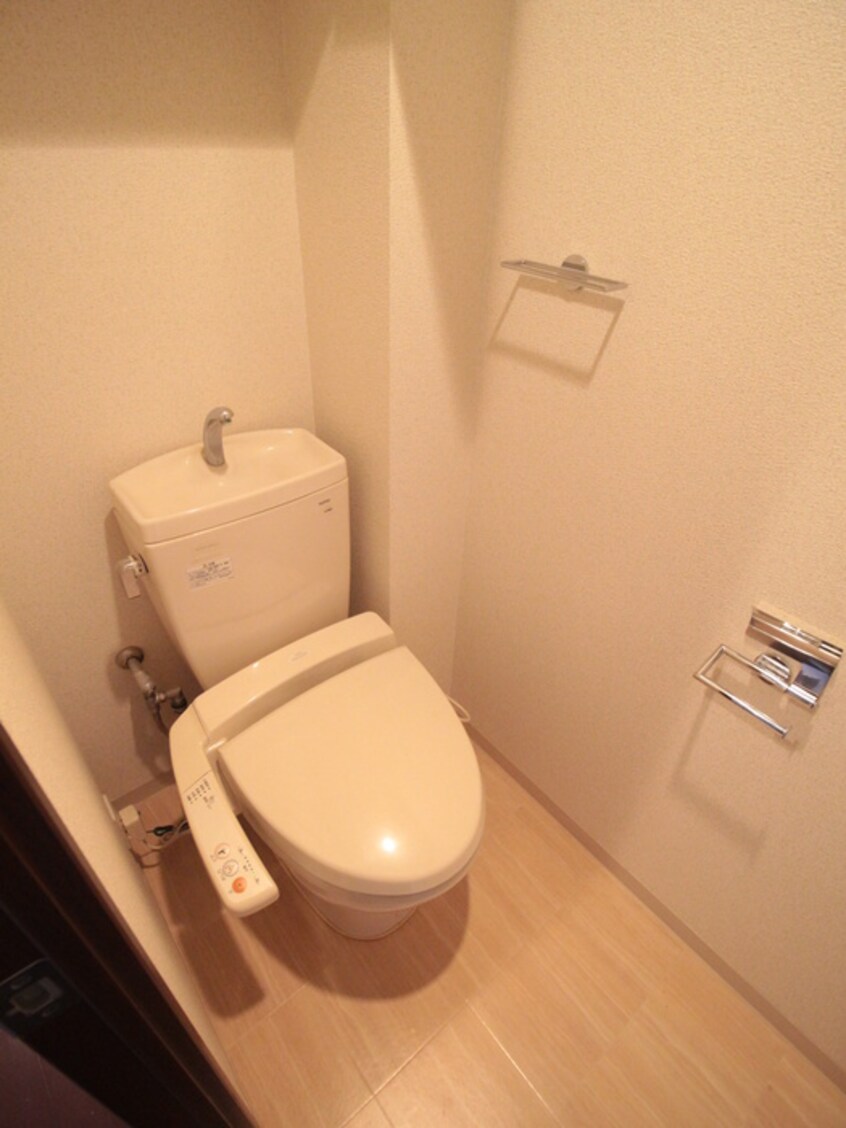 トイレ エステムコ－ト香里園(612)