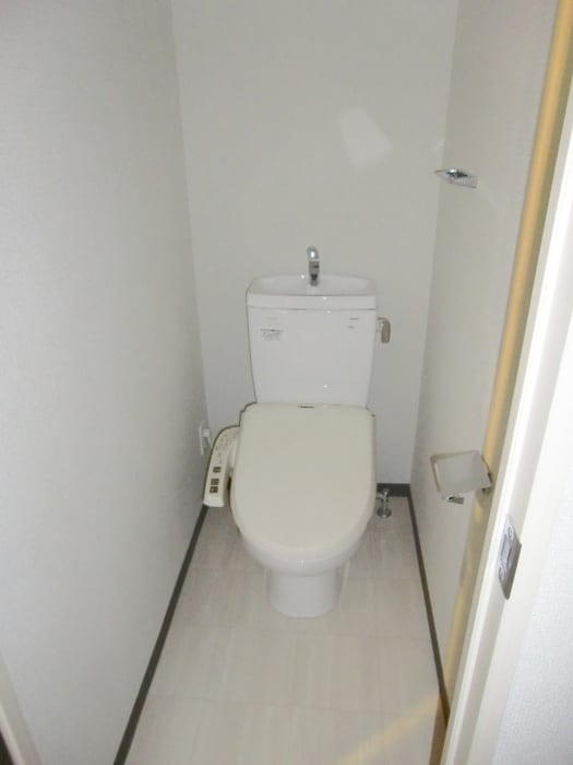 トイレ ﾍﾞﾗｼﾞｵ京都洛南ｸﾞﾙｰﾌﾞ(209)