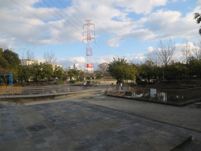 楠葉中央公園(公園)まで305m グレイス・ニシムラ