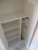 靴箱 ラ・ウェゾン上沢