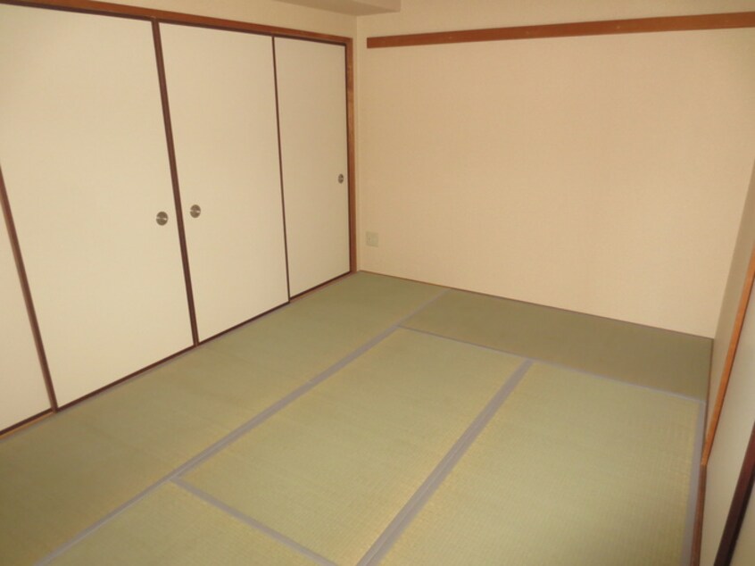 居室 ルナ・ピエ－ナ泉北