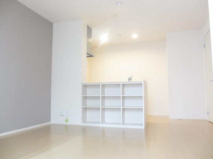 居室 シュトラール喜連