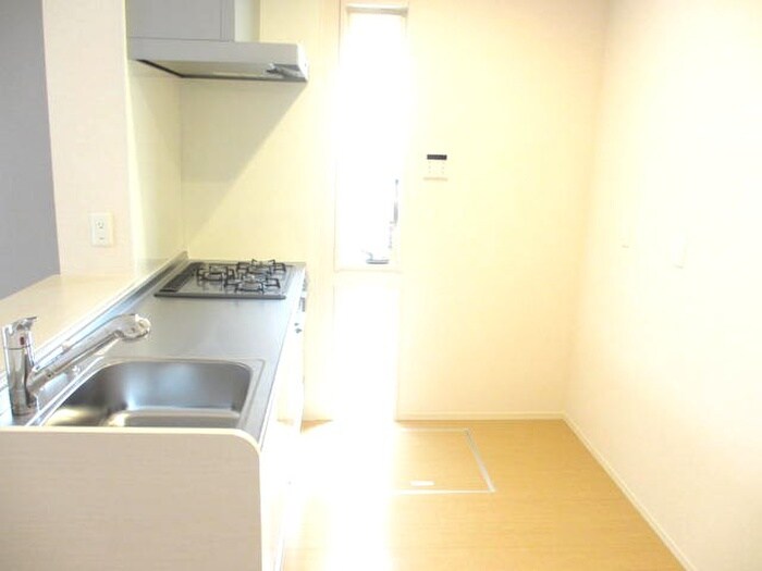 キッチン シュトラール喜連