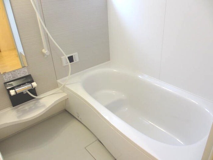 バス／シャワールーム等 シュトラール喜連